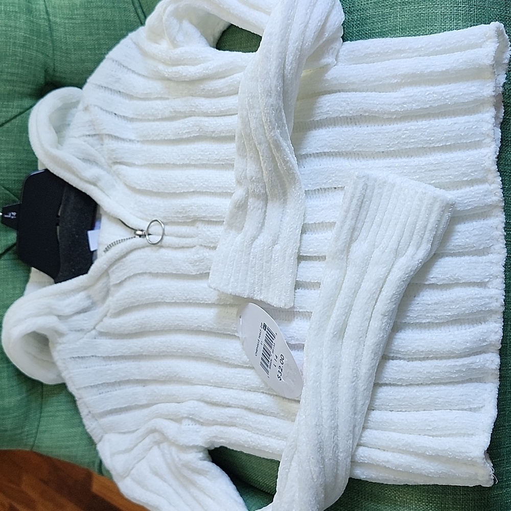 Chenille White Ribbed Half-Zip Sweater